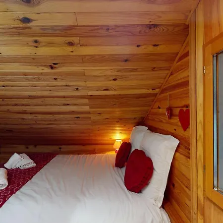 木屋 Glitzerstein *